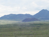 Landschaft mit Bergen